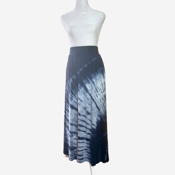 Catherine's Blue Tie Dye Skirt & Blouse Set 2X Plus Size Two Piece Outfit - Picture 3 of 7